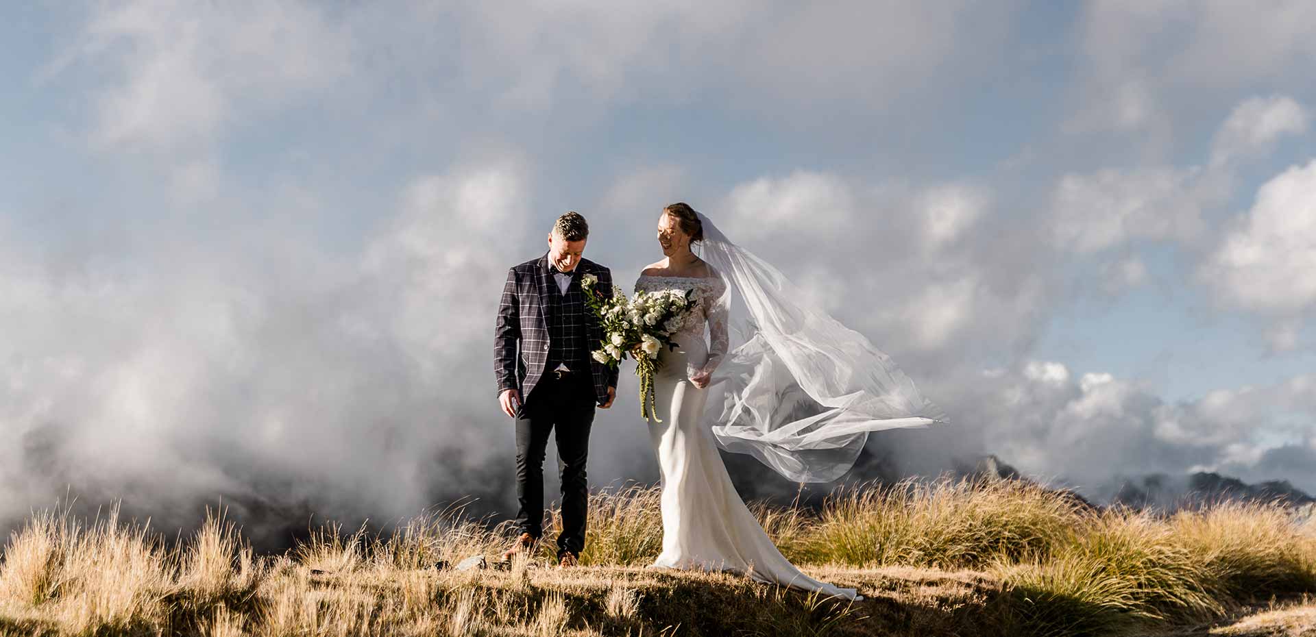 Alpine Heli elopement packages.  Photo by Susan Miller Photography